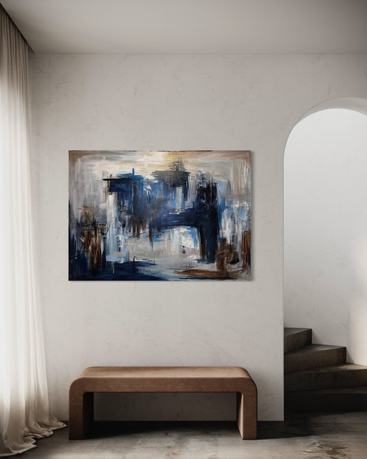 Smukt abstrakt maleri i blå, brune og beige farver. Unikt og moderne udtryk.